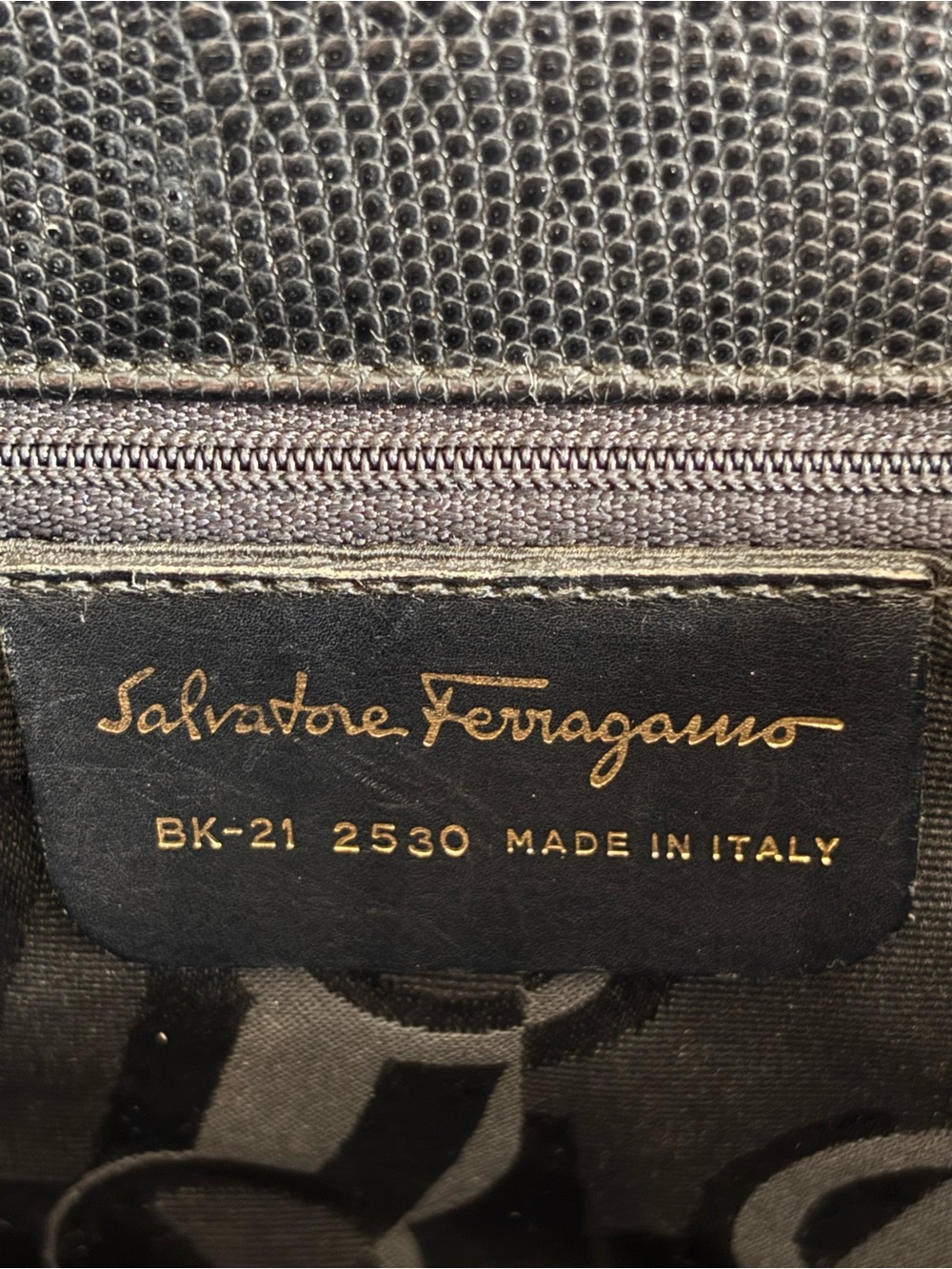 Salvatore Ferragamo Vintage Vara Tote Black Leather Lizard Embossed Italy - Picture 5 of 13